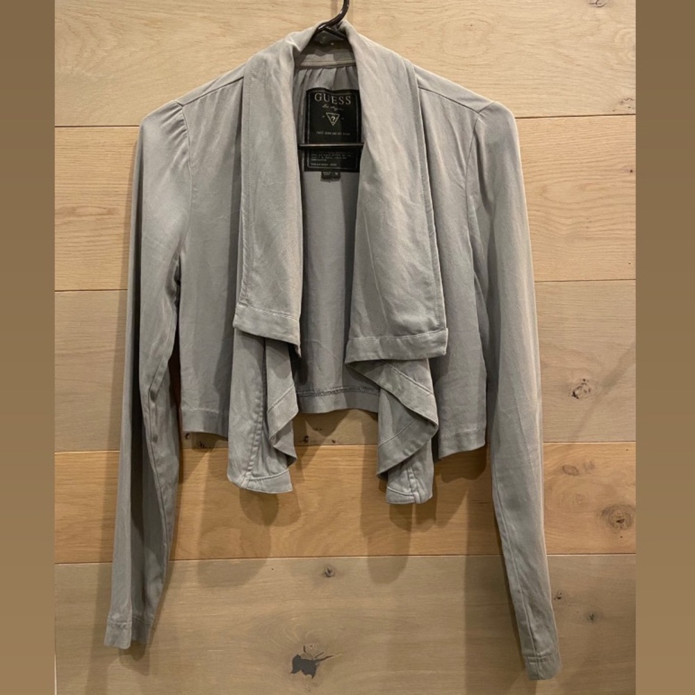 GUESS Cropped Cardigan Blazer
